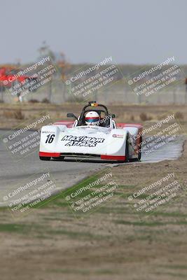 media/Oct-25-2025-CalClub SCCA (Sat) [[34c778dfbe]]/Group 5/Qualifying/